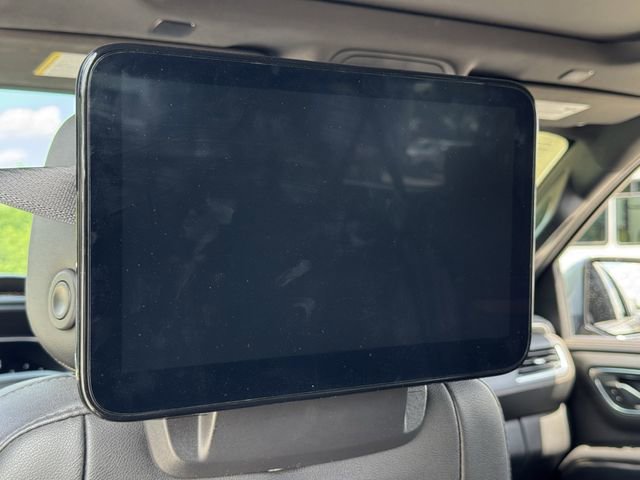 Used 2023 GMC Yukon XL AT4 w/ AT4 Premium Package AWD/4WD image 31