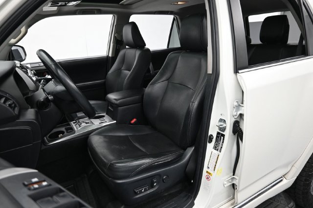 Used 2018 Toyota 4Runner Limited RWD image 11