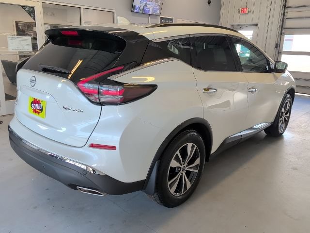 Used 2024 Nissan Murano SV AWD/4WD image 5