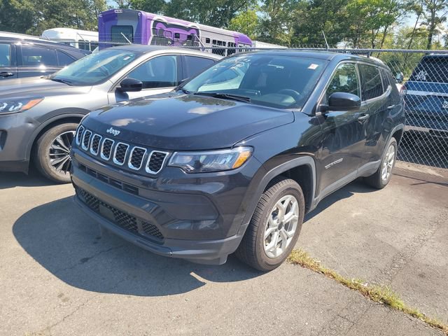 Used 2025 Jeep Compass Sport