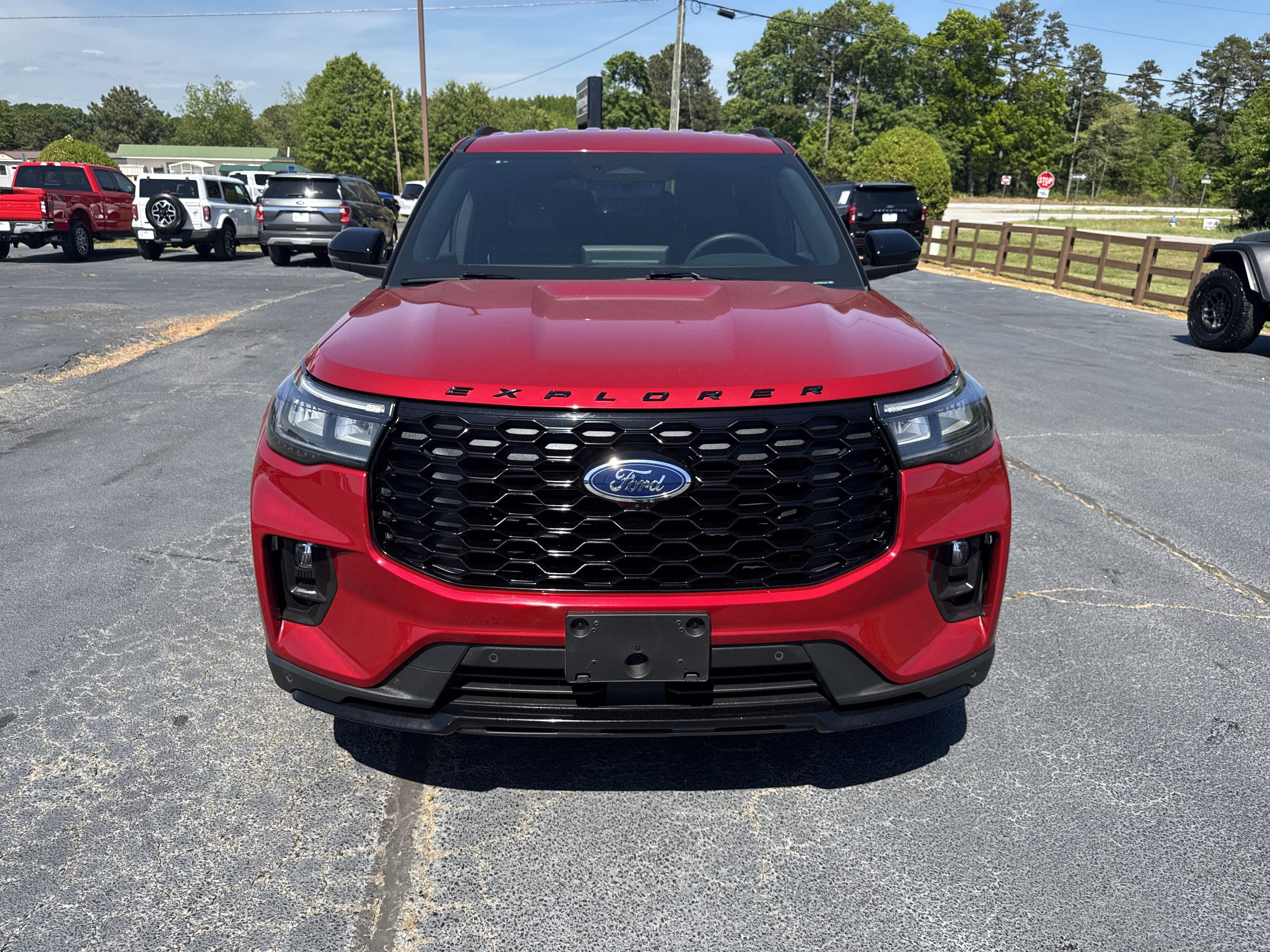 Certified 2025 Ford Explorer ST-Line w/ Premium Package RWD image 3