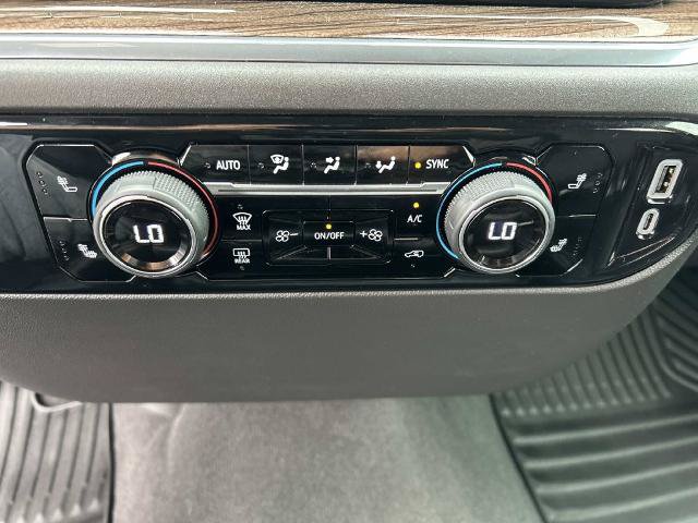 Used 2024 Chevrolet Silverado 1500 RST AWD/4WD image 33