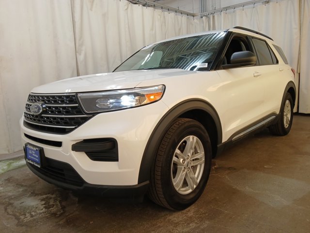 Certified 2022 Ford Explorer XLT image 6
