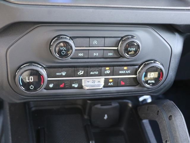 Certified 2025 Ford Bronco Badlands AWD/4WD image 23