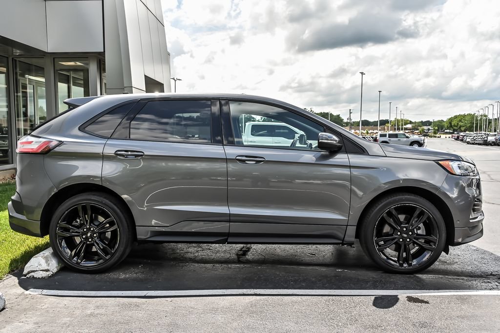 Certified 2023 Ford Edge ST w/ Equipment Group 401A AWD/4WD image 10