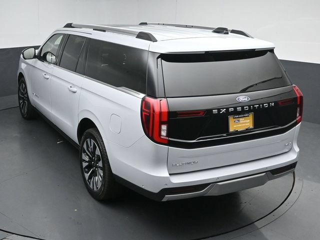 Certified 2025 Ford Expedition Max Platinum w/ Driver's Package AWD/4WD image 51