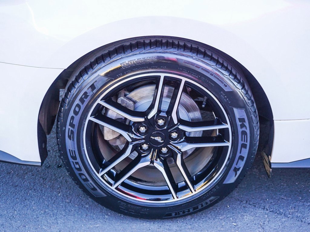 Certified 2022 Ford Mustang Premium image 11