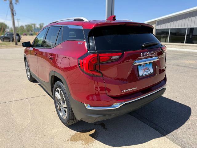 Used 2019 GMC Terrain SLT w/ Preferred Package FWD image 4