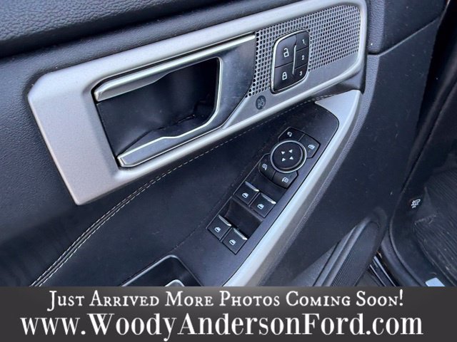 Certified 2021 Ford Explorer Limited w/ Equipment Group 301A AWD/4WD image 6