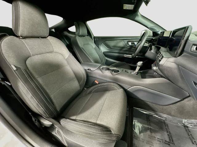 Certified 2025 Ford Mustang Coupe RWD image 14