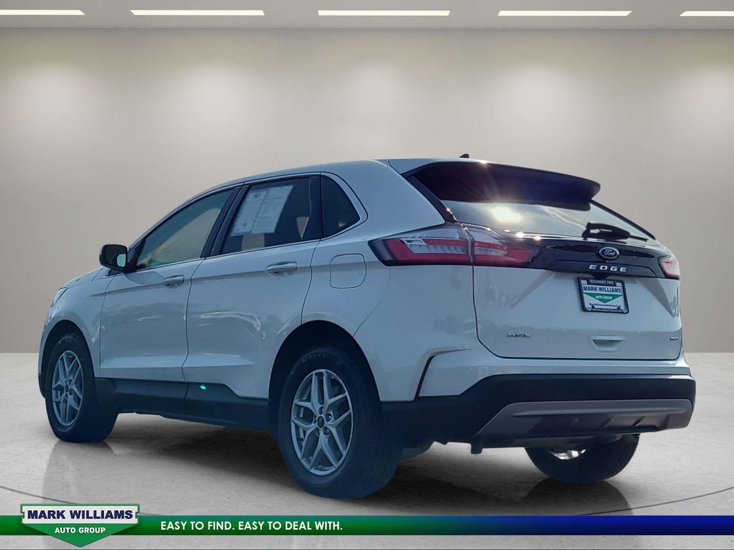 Certified 2023 Ford Edge SEL w/ Convenience Package AWD/4WD image 6