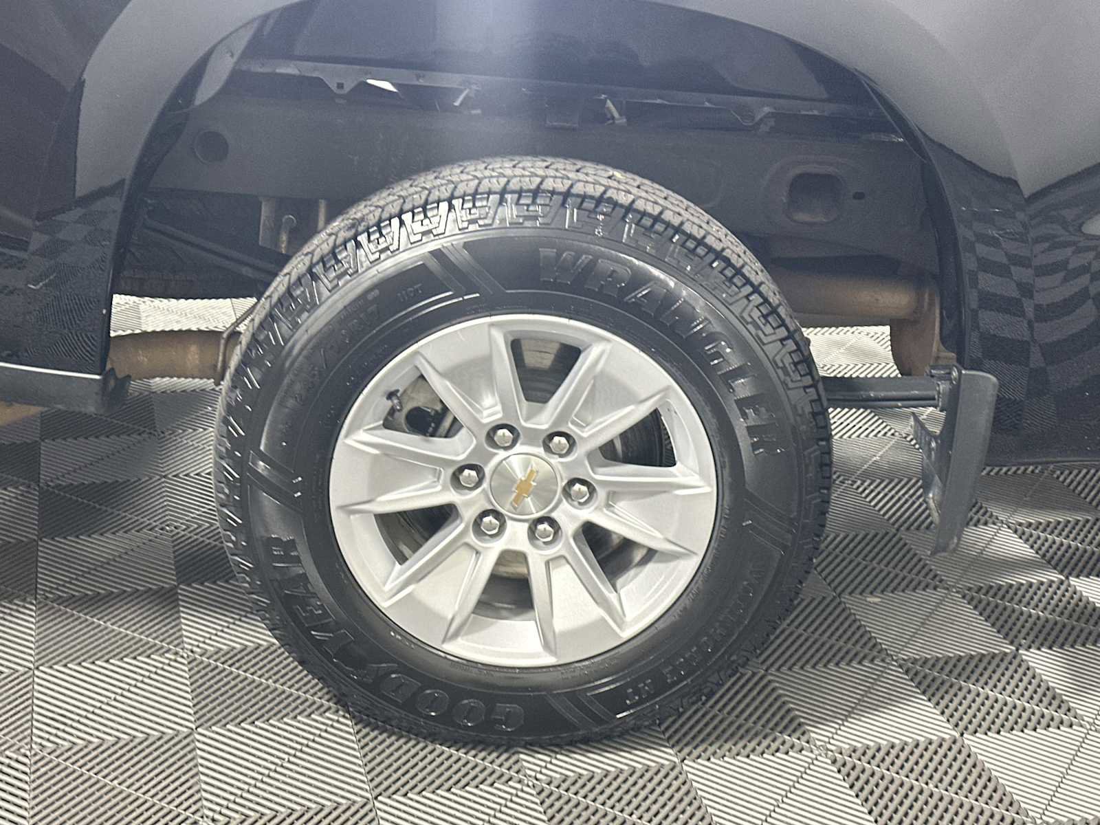 Used 2025 Chevrolet Silverado 1500 LT image 20