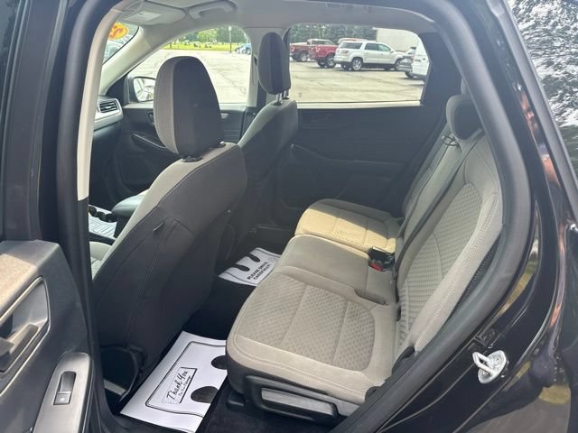 Certified 2022 Ford Escape SE w/ SE Sport Appearance Package AWD/4WD image 10