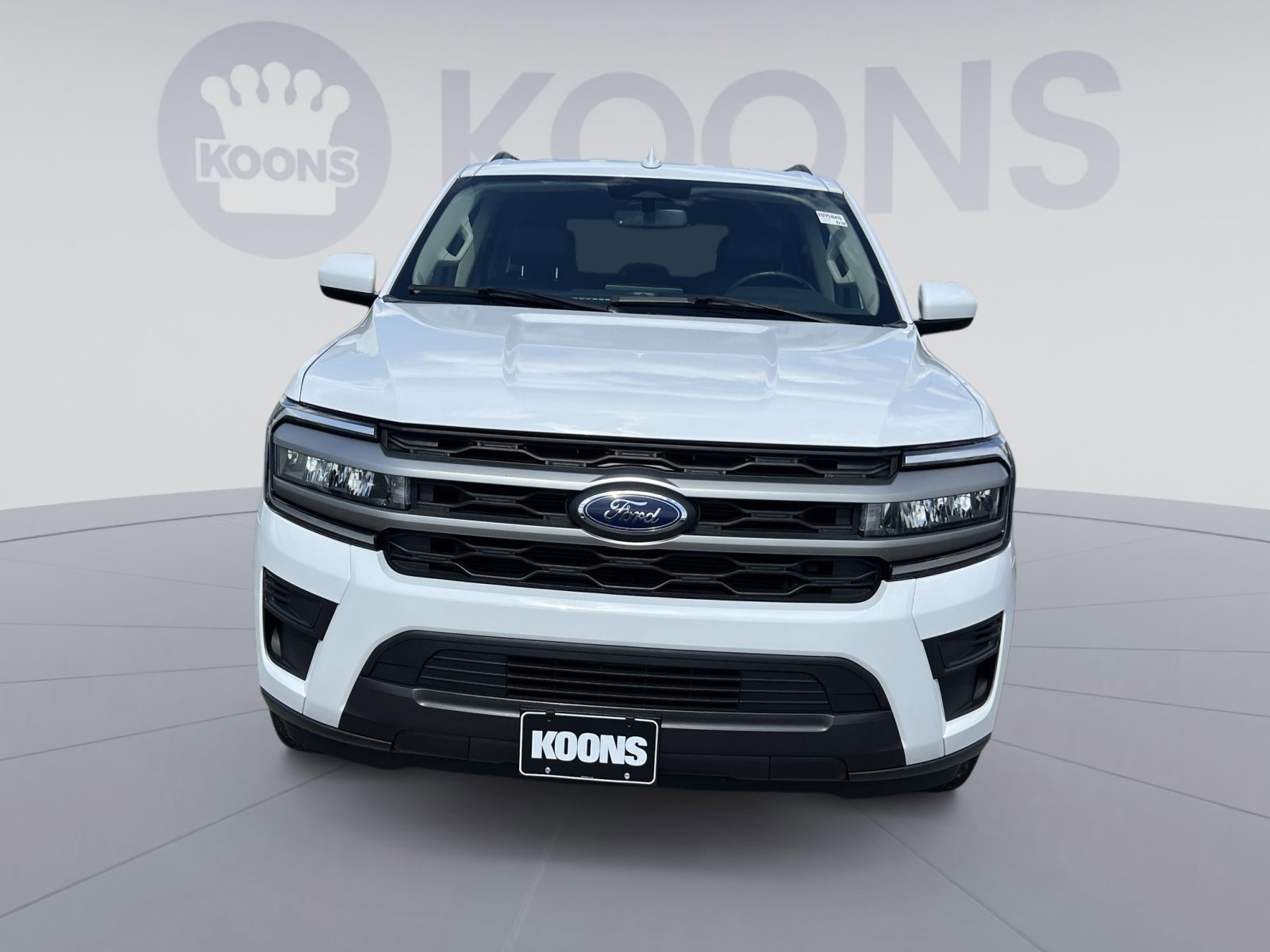 Certified 2024 Ford Expedition XLT image 8