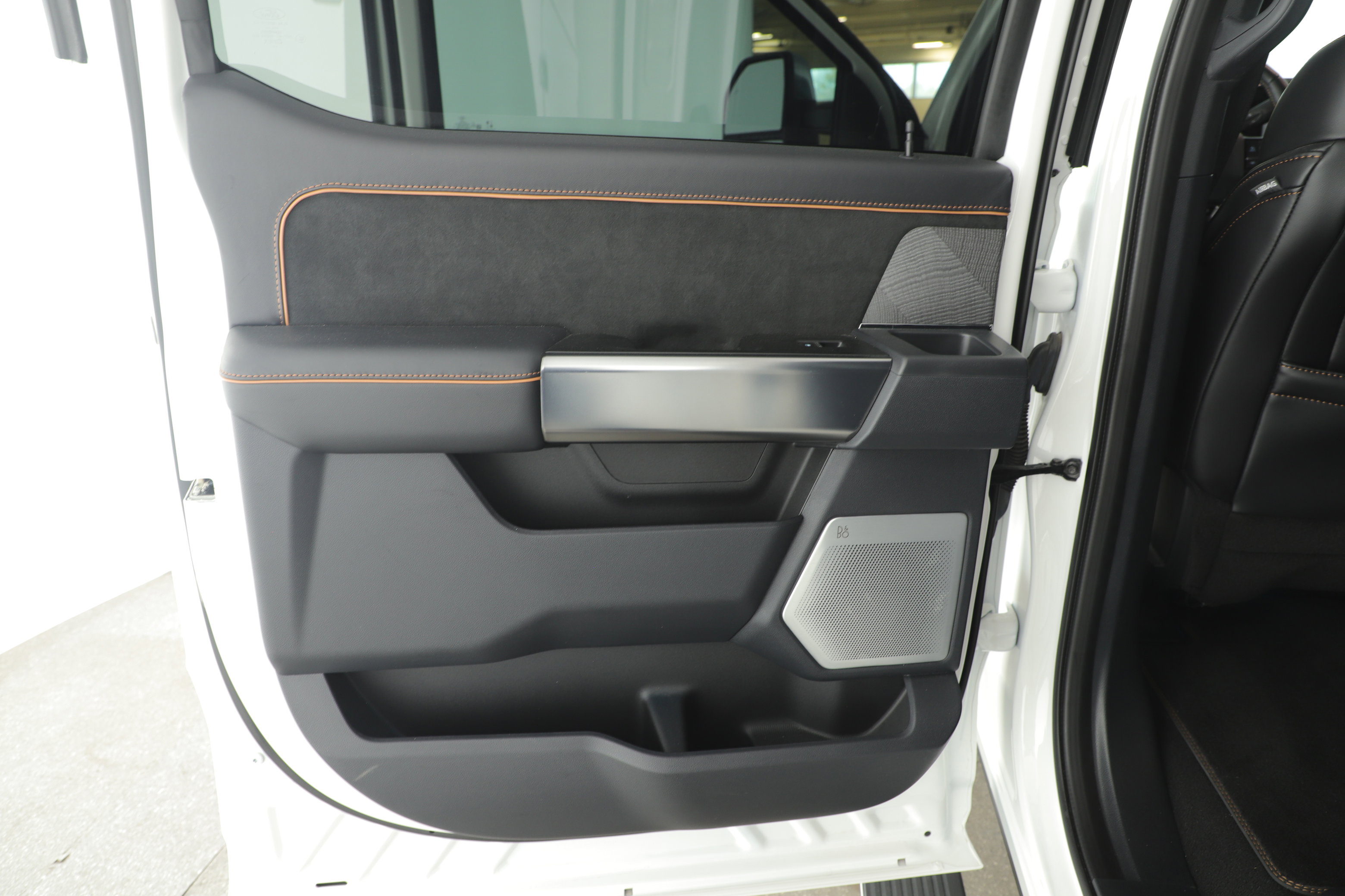 Certified 2024 Ford F250 Platinum image 24