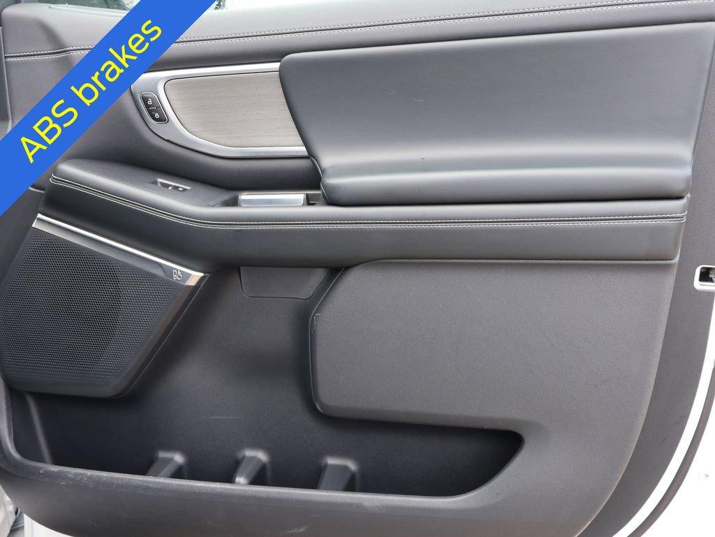 Certified 2025 Ford Expedition Max Platinum AWD/4WD image 9