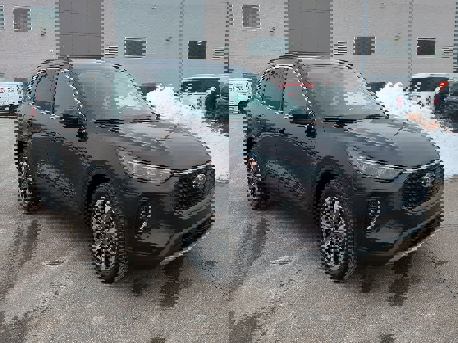 Certified 2023 Ford Escape Platinum w/ Premium Technology Package image 2