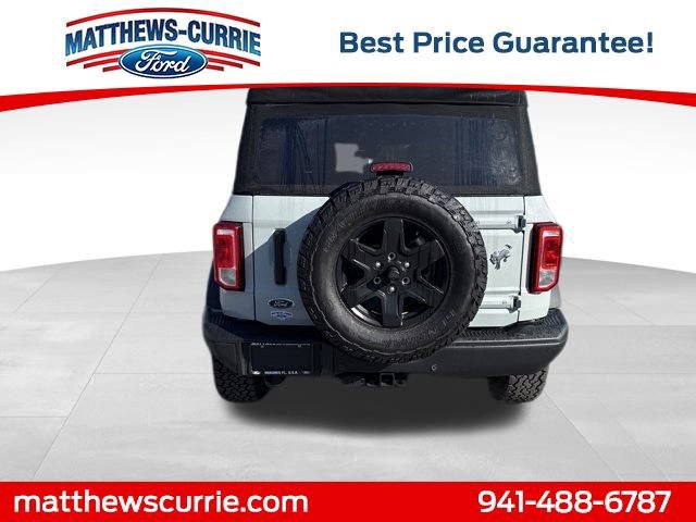 Certified 2024 Ford Bronco Black Diamond image 3