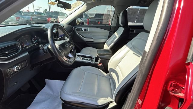 Certified 2021 Ford Explorer XLT w/ Equipment Group 202A RWD image 19