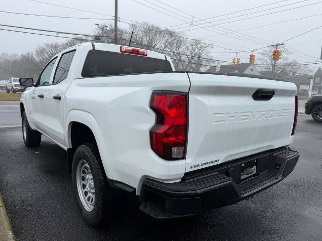 Used 2024 Chevrolet Colorado W/T RWD image 4