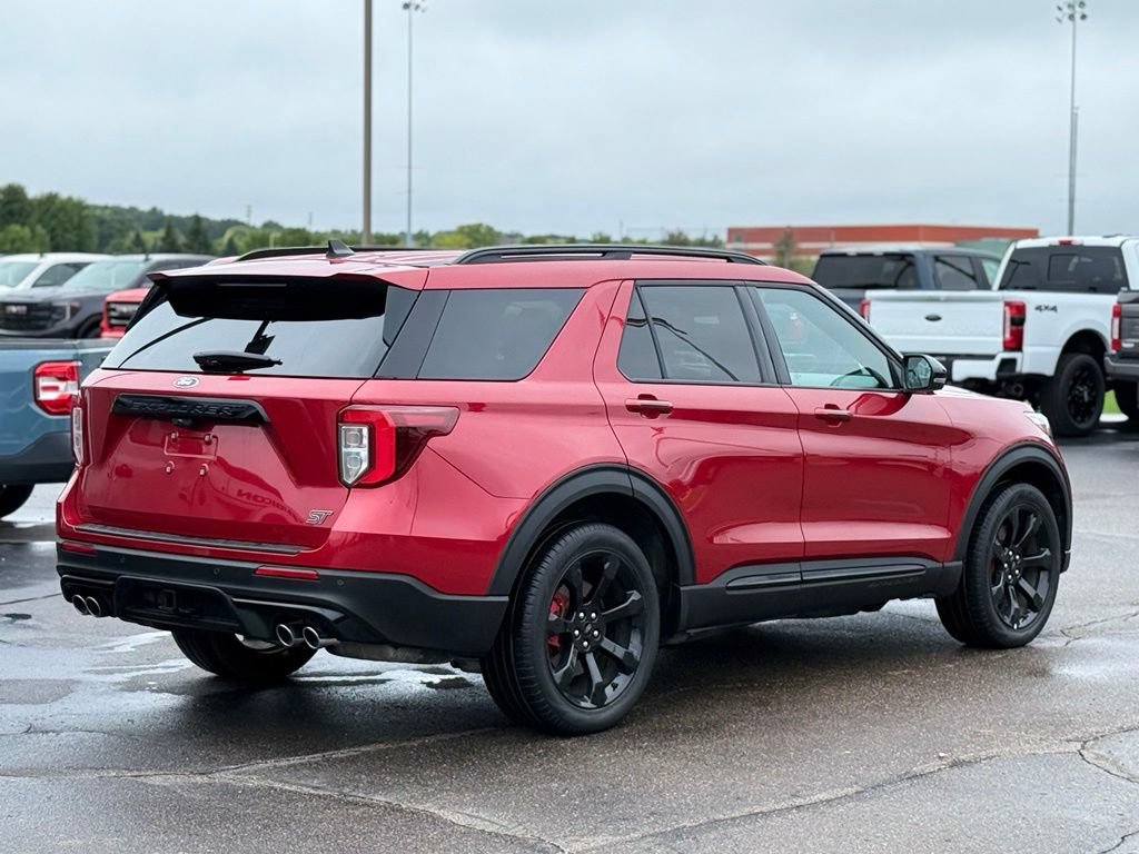Certified 2024 Ford Explorer ST w/ Equipment Group 401A AWD/4WD image 37