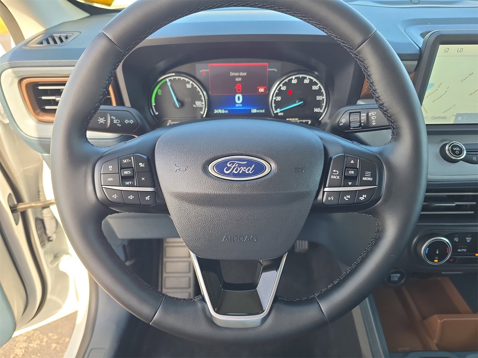 Certified 2024 Ford Maverick Lariat image 24