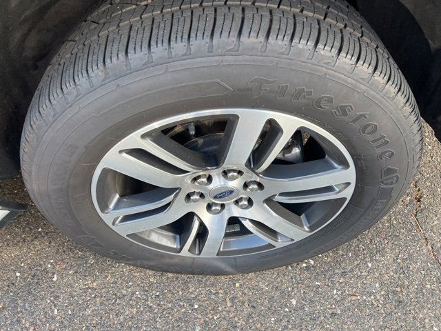 Certified 2023 Ford Expedition Limited image 7