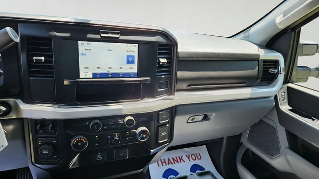 Certified 2025 Ford F250 XLT AWD/4WD image 16