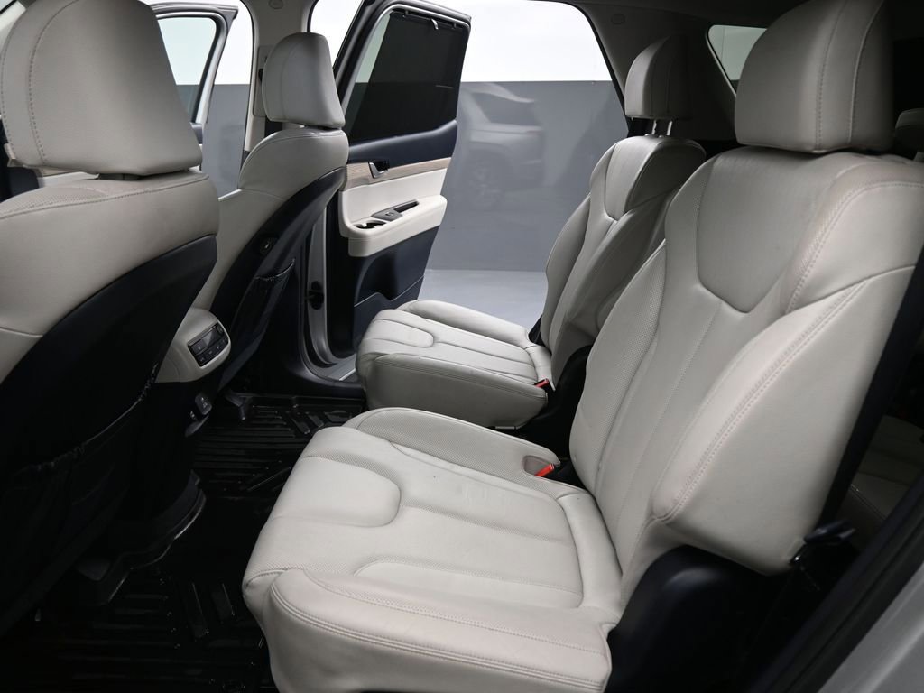 Used 2022 Hyundai Palisade SEL w/ Premium Package image 21