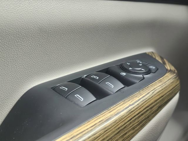 Used 2017 GMC Acadia Denali w/ Technology Package image 15