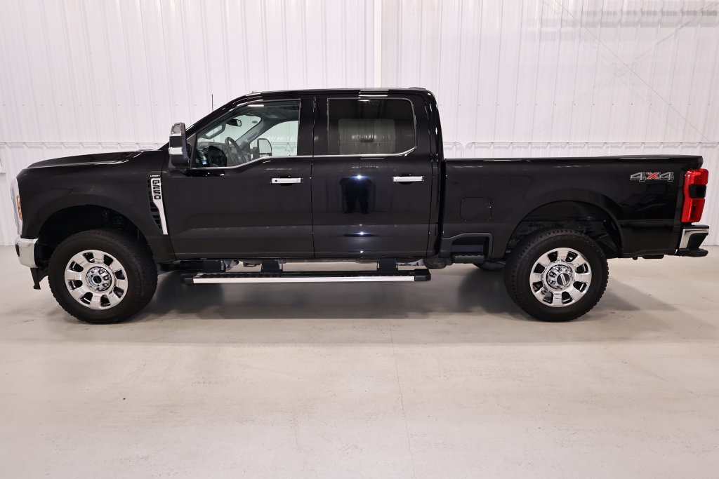 Certified 2026 Ford F250 Lariat w/ Chrome Package AWD/4WD image 7