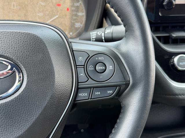 Used 2023 Toyota Corolla SE FWD image 29