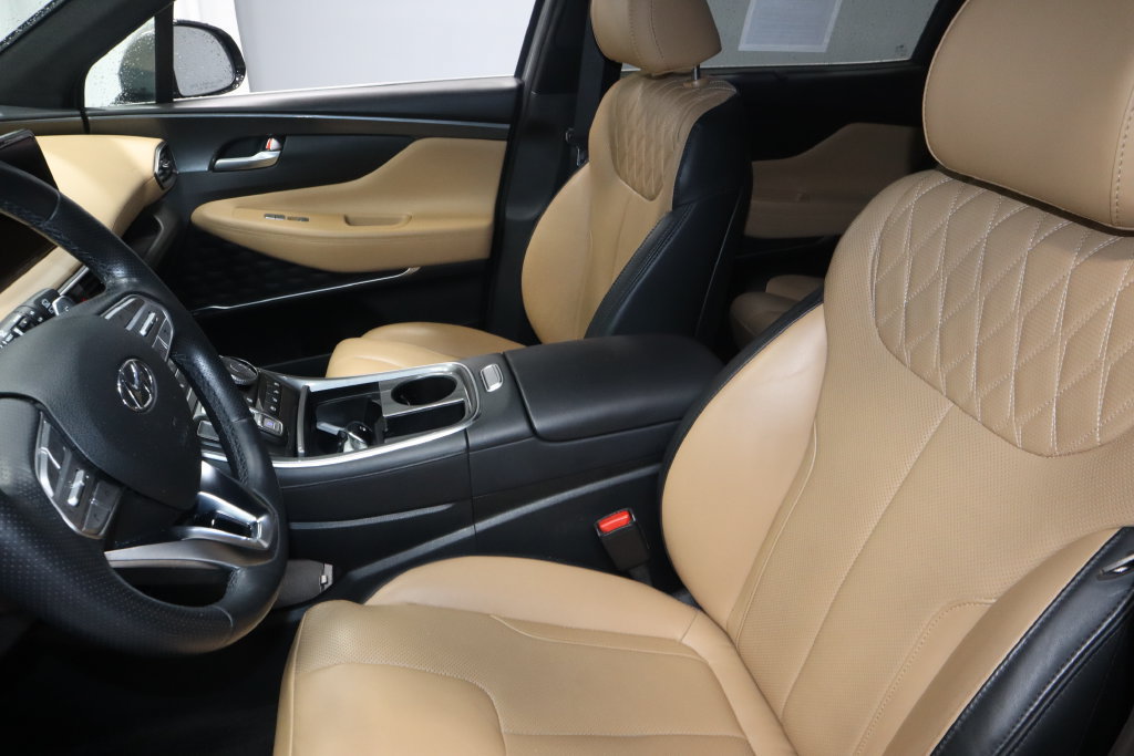 Used 2023 Hyundai Santa Fe Calligraphy AWD/4WD image 18