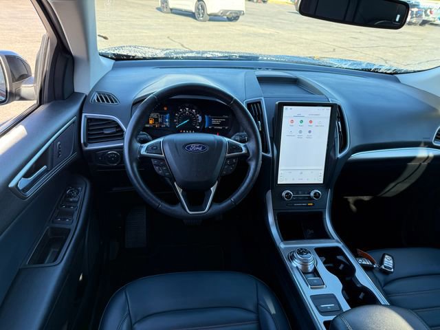 Certified 2022 Ford Edge SEL w/ Sport Appearance Package image 15