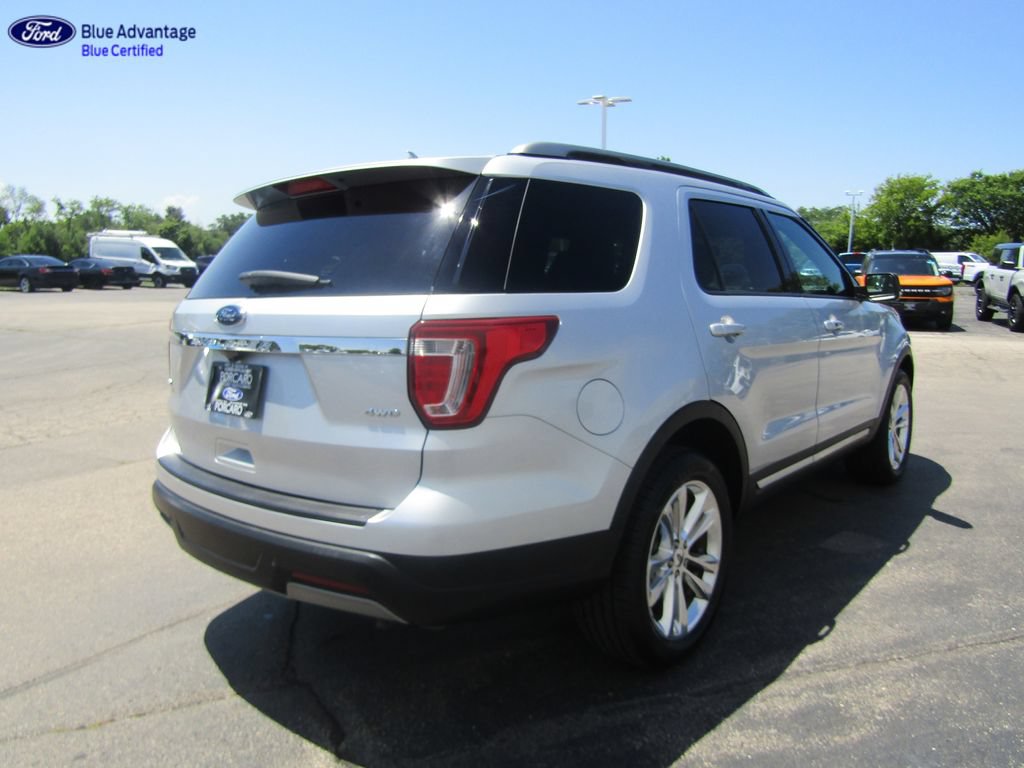 Certified 2019 Ford Explorer XLT w/ Equipment Group 202A AWD/4WD image 7