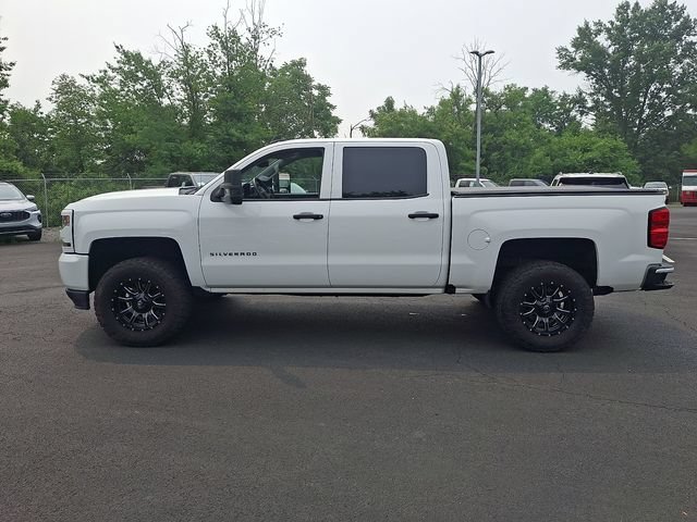 Used 2018 Chevrolet Silverado 1500 Custom w/ Custom Value Package AWD/4WD image 7