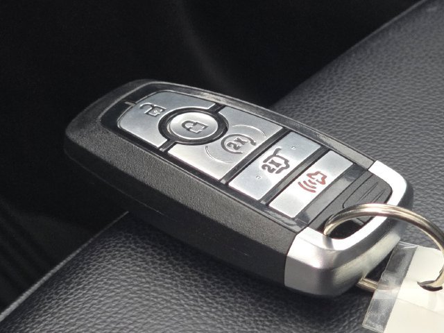 Certified 2024 Ford Edge SEL w/ Convenience Package AWD/4WD image 35