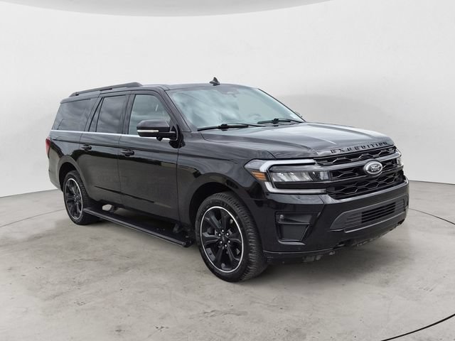 Certified 2023 Ford Expedition Max Limited AWD/4WD image 3