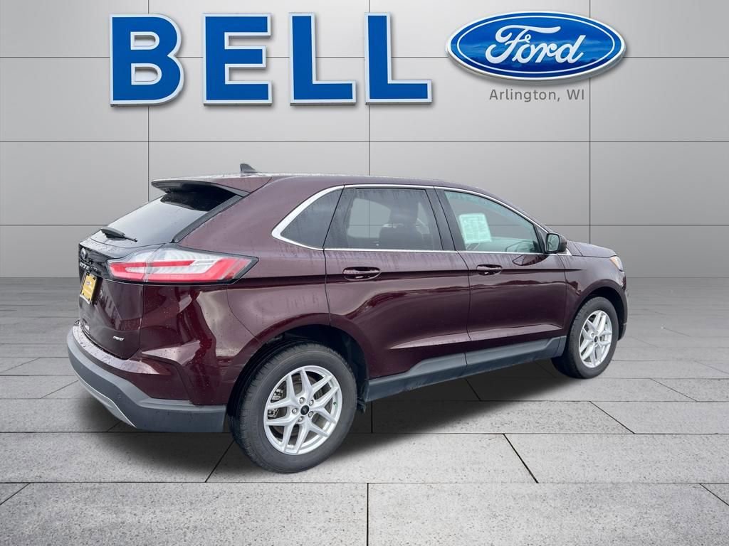 Certified 2024 Ford Edge SEL w/ Convenience Package image 3