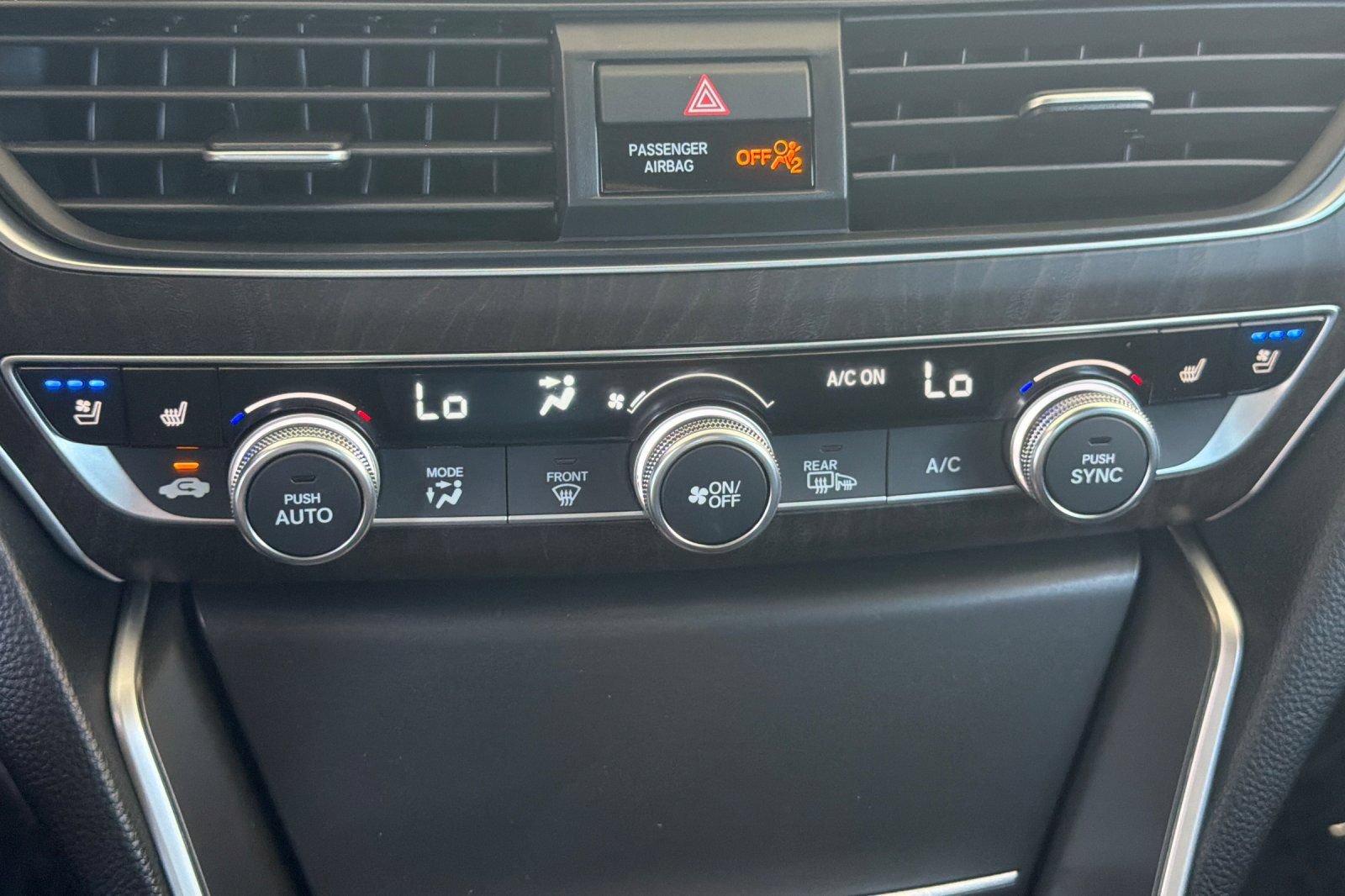 Used 2019 Honda Accord Touring image 24