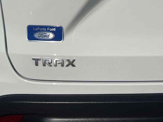 Used 2025 Chevrolet Trax LT w/ LT Convenience Package FWD image 10