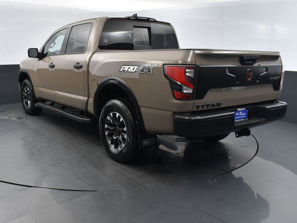 Used 2023 Nissan Titan PRO-4X w/ Pro-4x Convenience Package image 4
