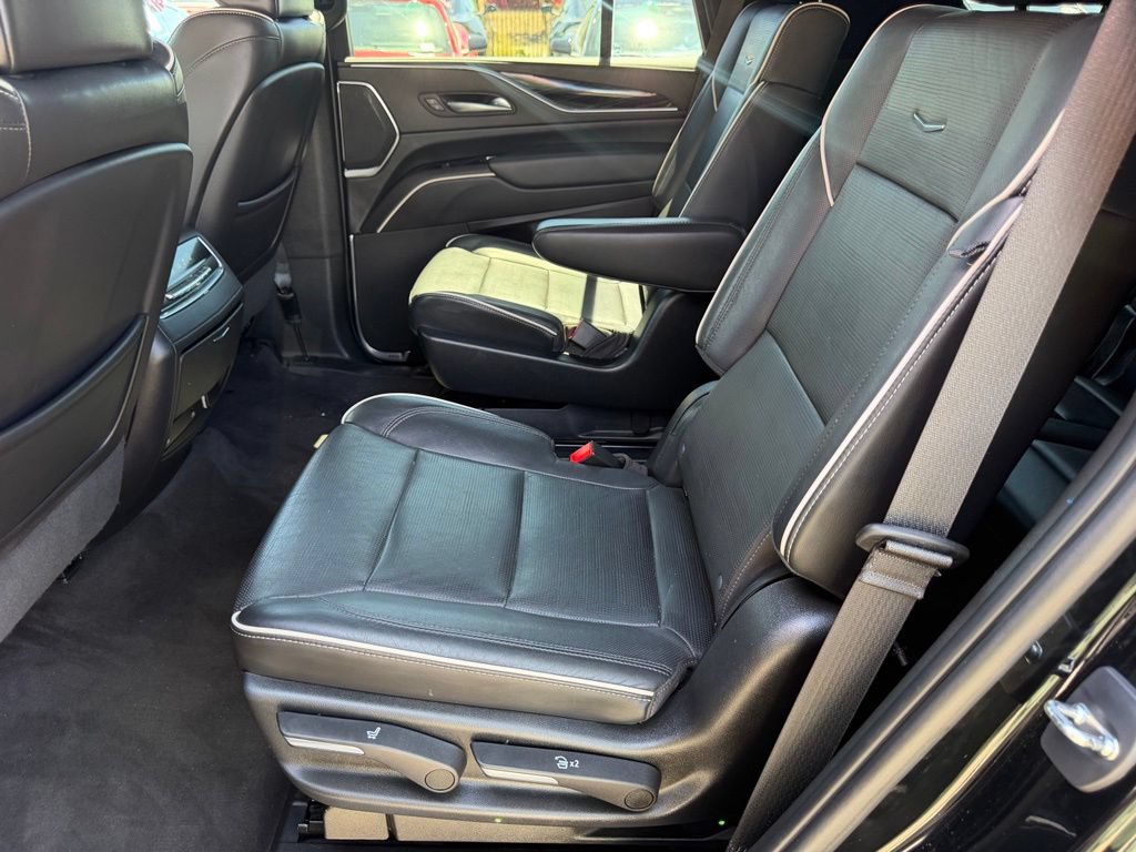 Used 2023 Cadillac Escalade Sport w/ LPO, ONYX Package RWD image 35