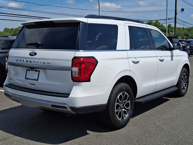 Certified 2024 Ford Expedition XLT AWD/4WD image 10