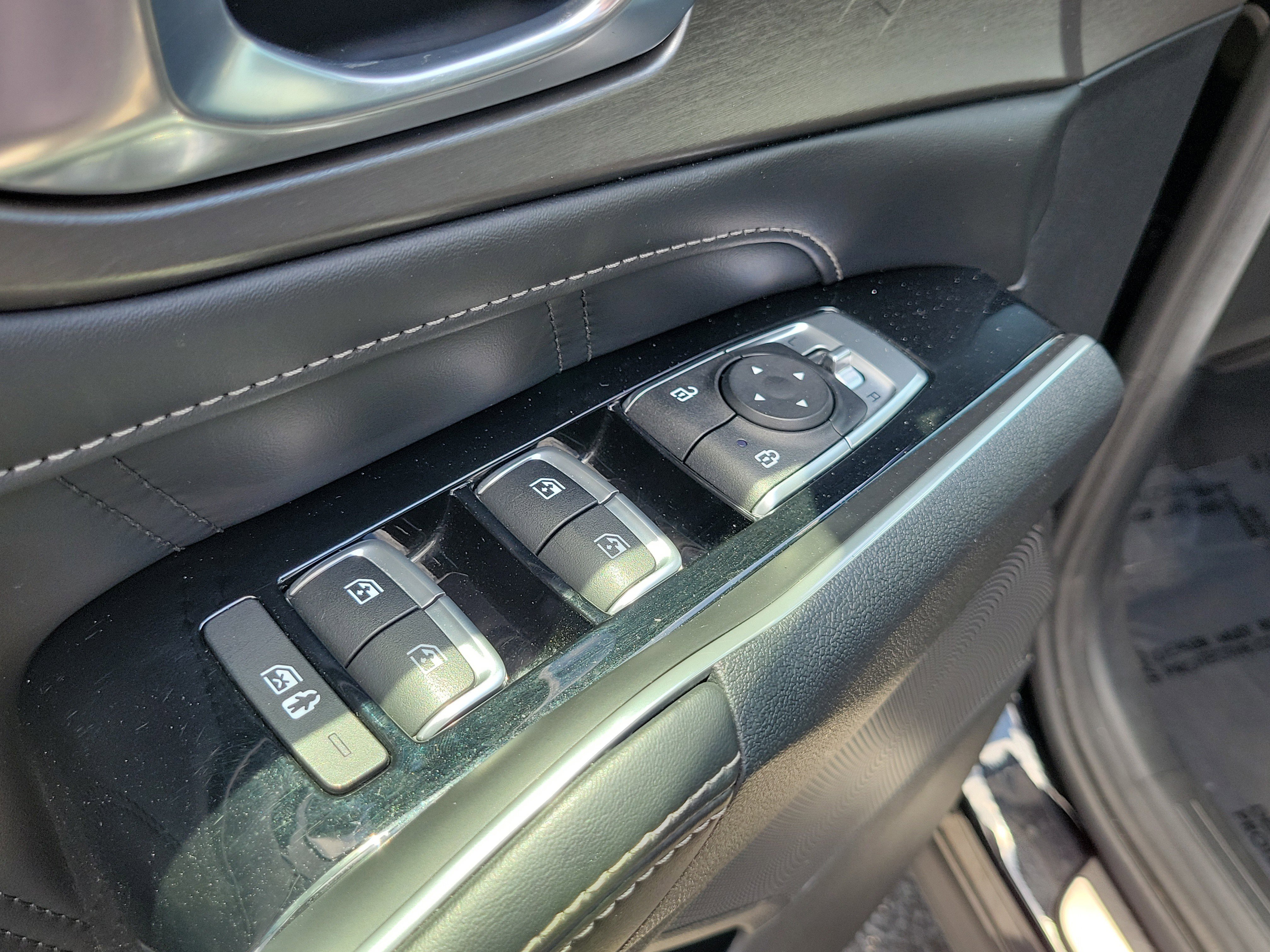 Used 2021 Kia Sorento SX FWD image 23