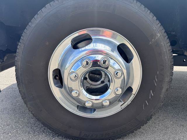 Certified 2022 Ford F350 Lariat w/ Lariat Ultimate Package AWD/4WD image 11