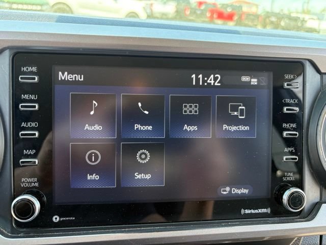 Used 2022 Toyota Tacoma SR5 w/ SR5 Appearance Package (SM) AWD/4WD image 18
