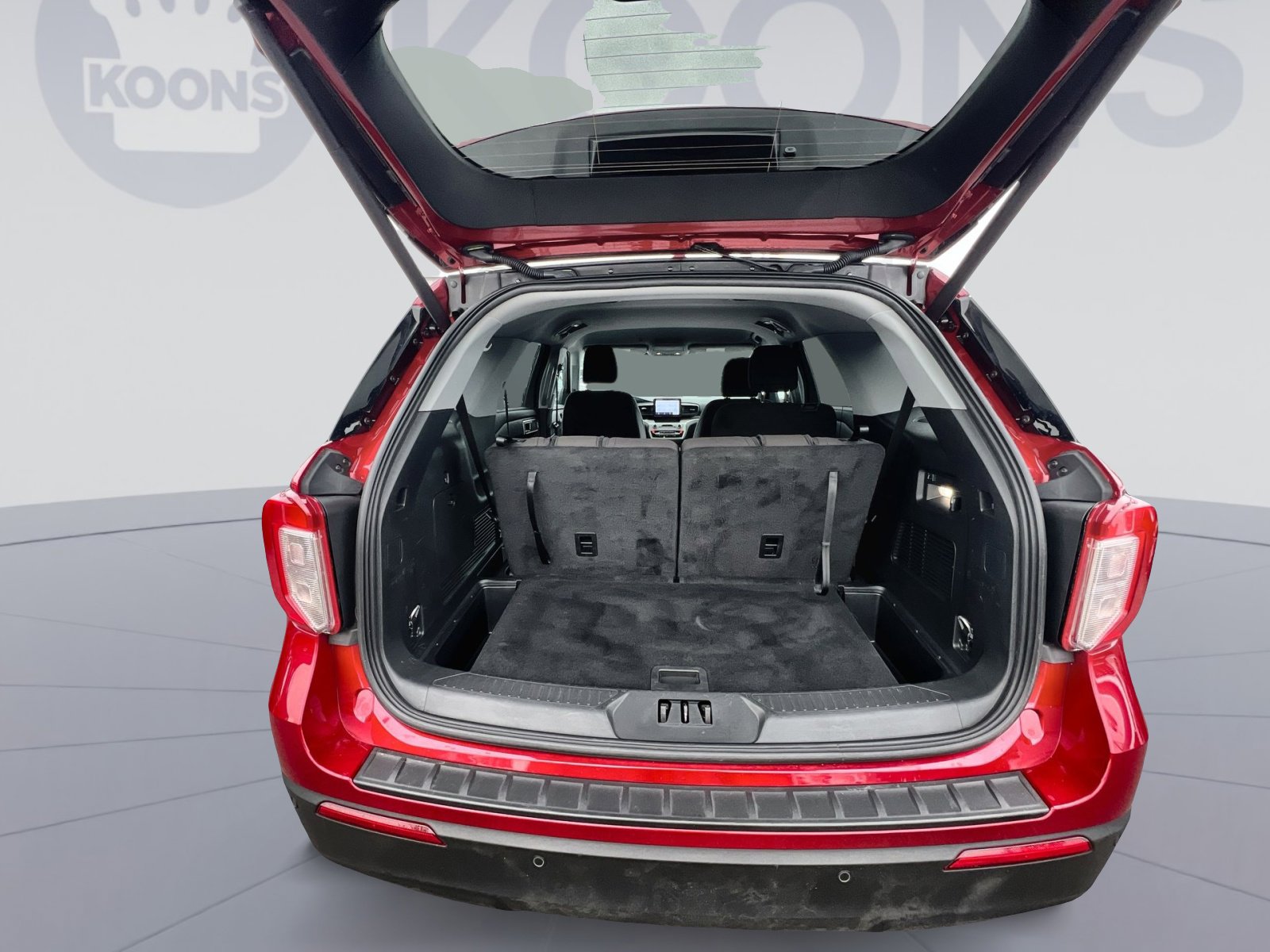 Certified 2023 Ford Explorer XLT image 25