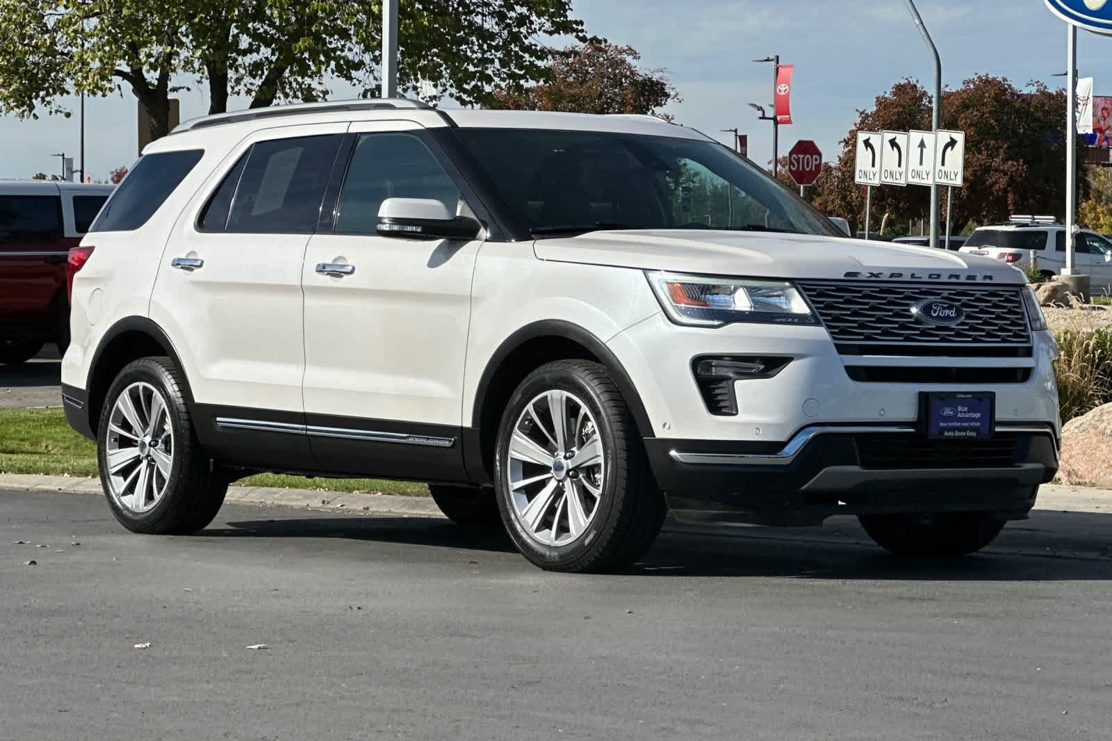 Certified 2018 Ford Explorer Limited w/ Equipment Group 301A AWD/4WD image 9