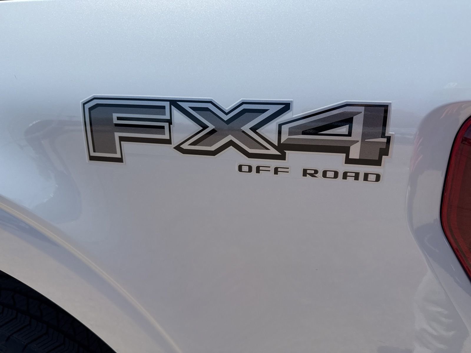 Certified 2025 Ford F150 Platinum w/ Equipment Group 702A High image 10